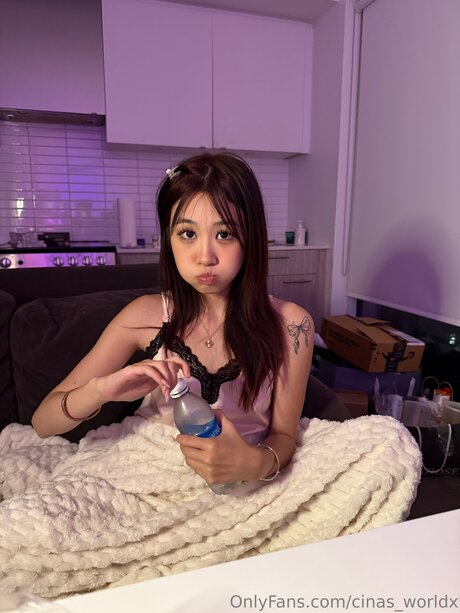 Cinas Worldx onlyfans content