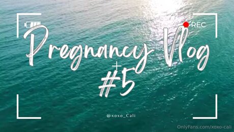 Xoxo Cali nude only fans