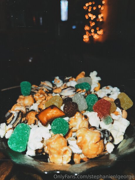Stephanienlgeorge onlyfans leaked.