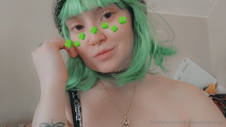 Stephanienlgeorge onlyfans leak naked