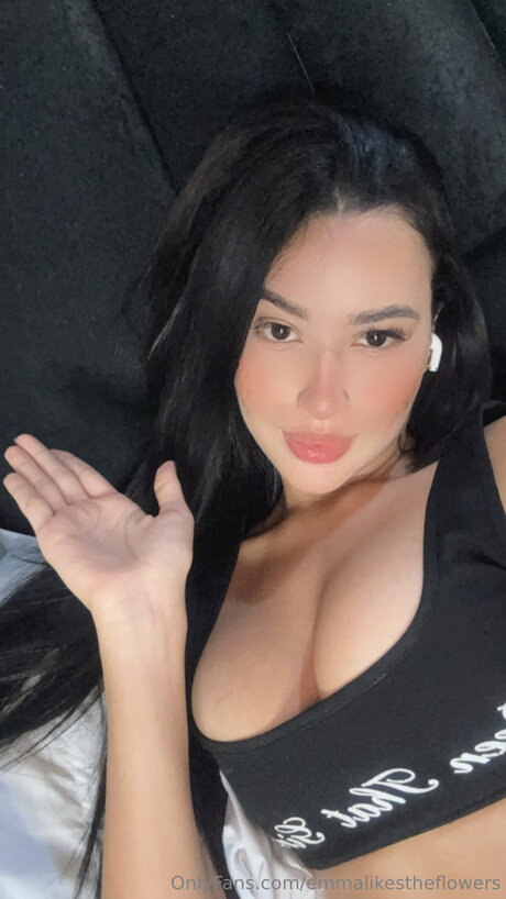 Emmalikestheflowers onlyfans nude content