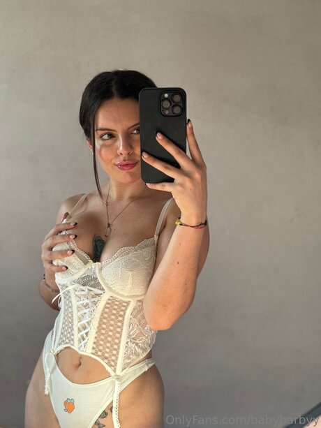 Babybarbyy onlyfans model photo