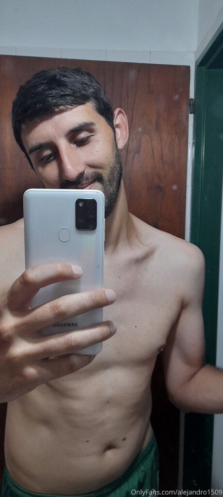 Gabriel1509 onlyfans striptease