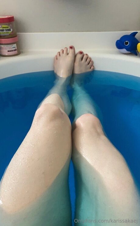 Karissakaej onlyfans star