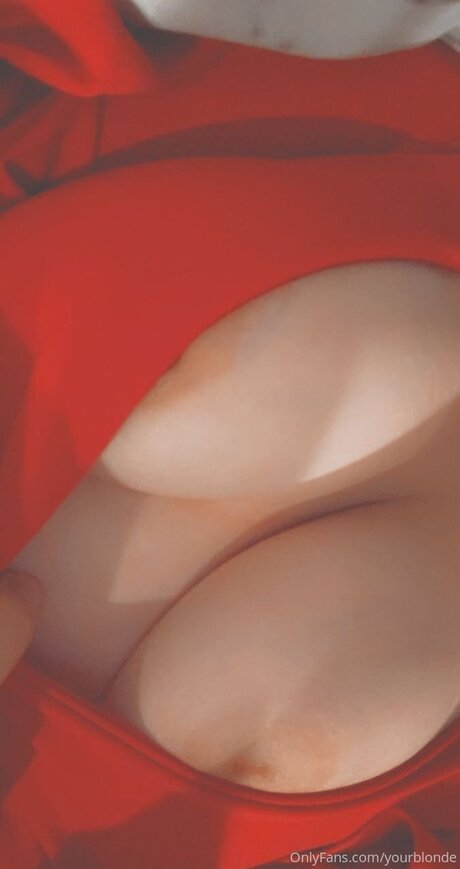 Yourblonde nude only fans