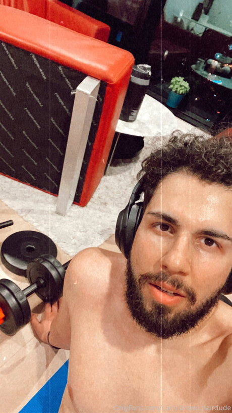 Curly Brown Hairdude onlyfans full