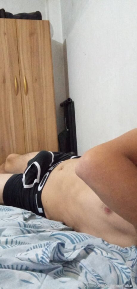 Erikmaximiliano onlyfans nsfw