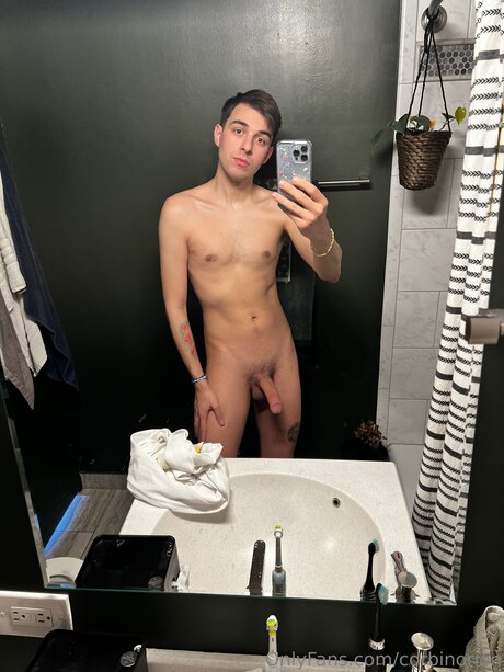 Corbinorion onlyfans model photo