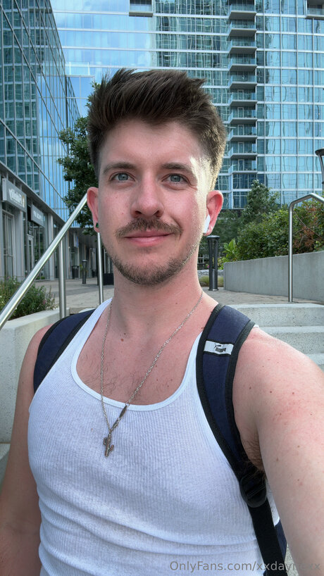 Hoosier Daddy X strip onlyfans