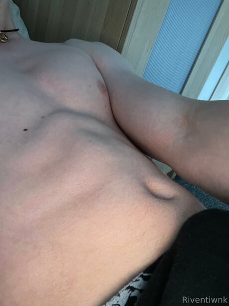 Riventwink Profile pic