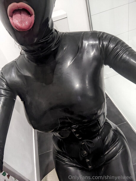 Shinyelween naked leaked onlyfans