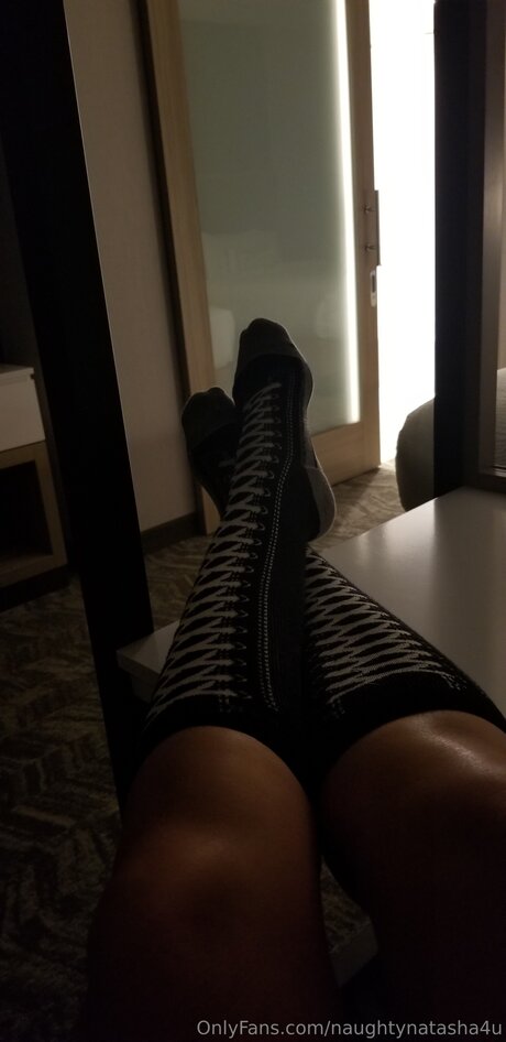 Naughtynatasha4u naked onlyfans pics