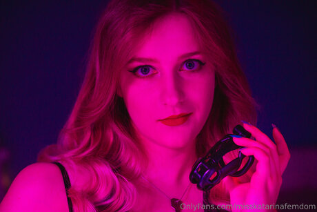 Misskatarinafemdom is on onlyfans