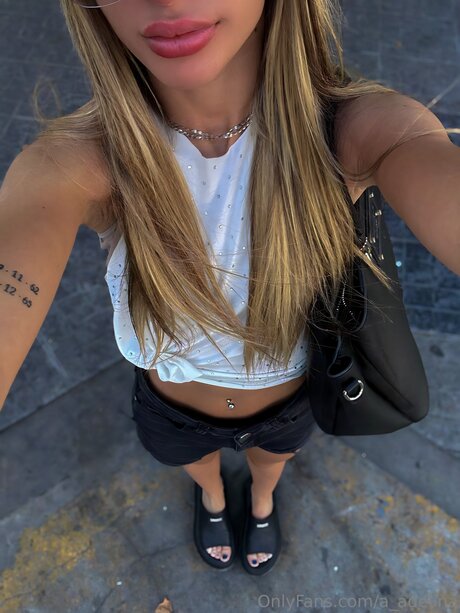 A Adelina only fans leaked