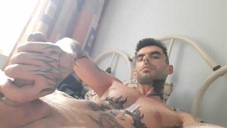 Qweriusshow onlyfans pictures