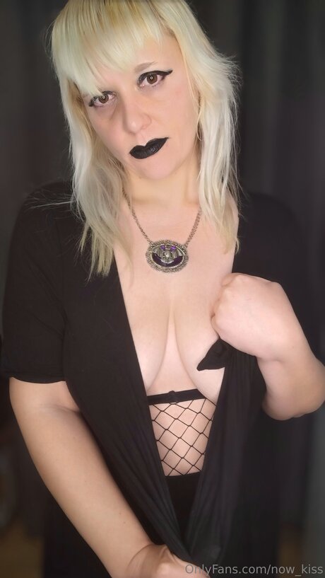 Now Kiss nude onlyfans pics