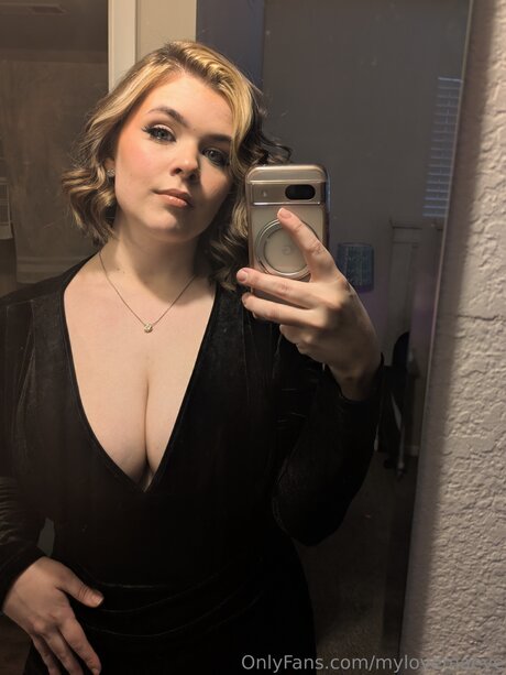 Mylovemaeve onlyfans content leaked