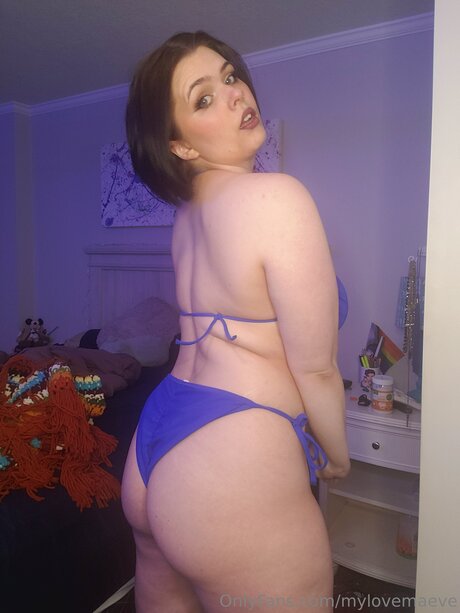 Mylovemaeve onlyfans content