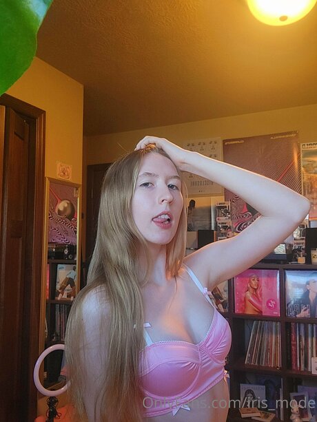 Thebunnyiris onlyfans nudes leaks