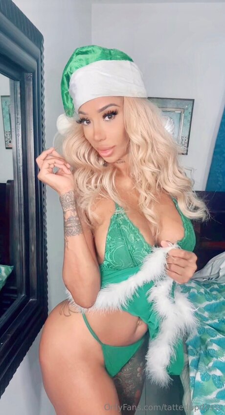 Desiwiththetatts nude onlyfans pics