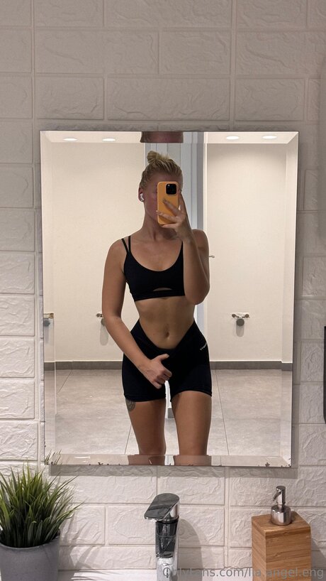 Chloemillli onlyfans pics nude