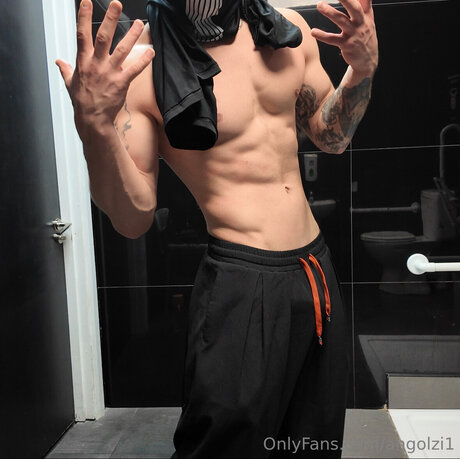 Angolzi1 porn leaked onlyfans