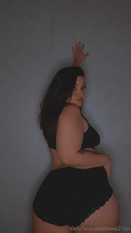 Xxxaj27xx onlyfans page