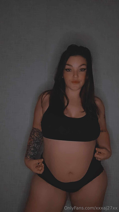 Xxxaj27xx onlyfans pics