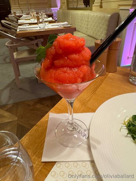 Oliviaballard onlyfans creator