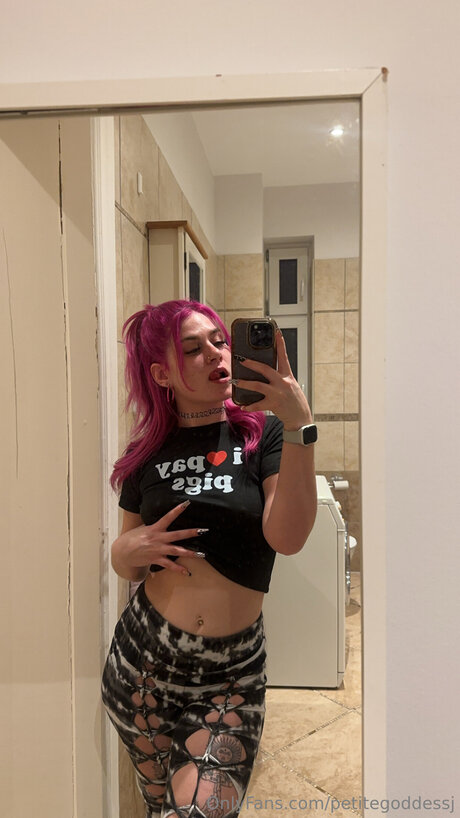 Petitegoddessj onlyfans leak nudes