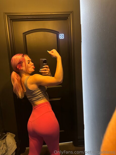 Petitegoddessj only fans nude leaks