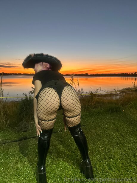 Petitegoddessj onlyfans porn