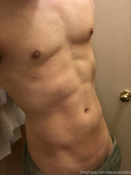 Justinicholas90 onlyfans post