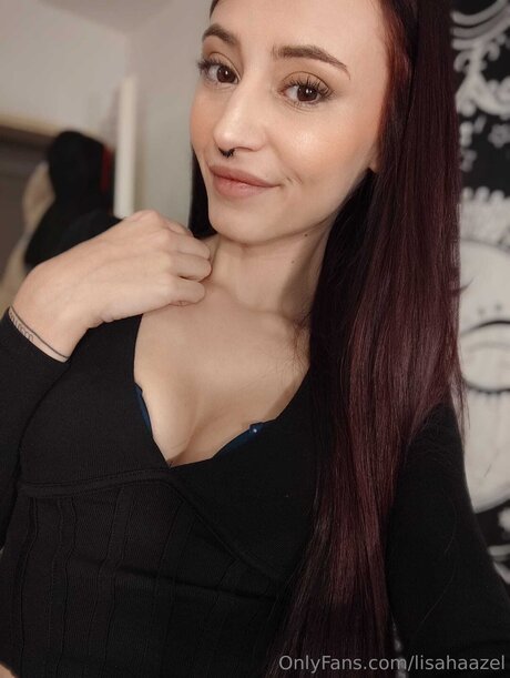 Lisahaazel onlyfans model images