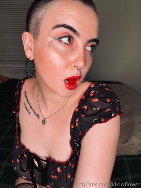 Kikiwflower nudes onlyfans