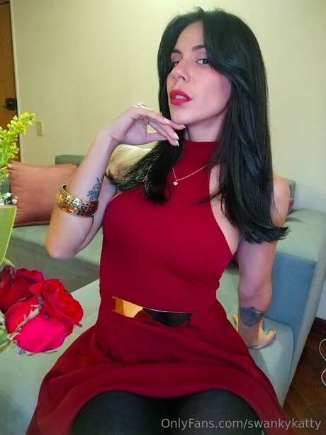 Swankykatty leaked nudes onlyfans