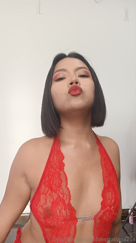 Goddesstatiana25x onlyfans model