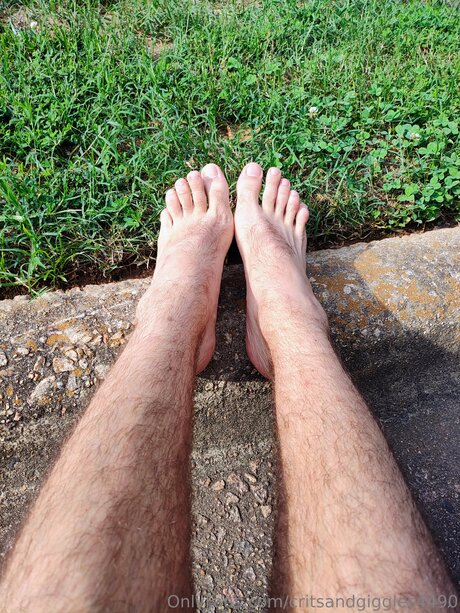 Critsandgiggles4490 xxx only fans