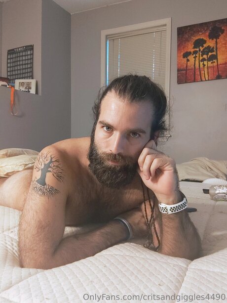 Critsandgiggles4490 leaked onlyfans content