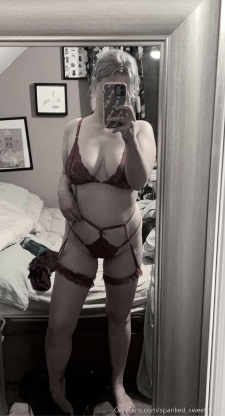 Spanked Sweetheart leaked nudes onlyfans
