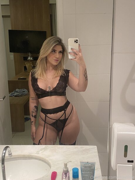 Mavimag naked leaked onlyfans