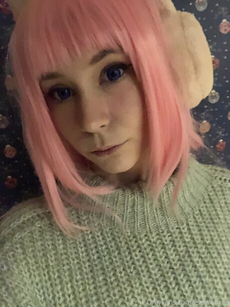 Evswezfree onlyfans nude pictures