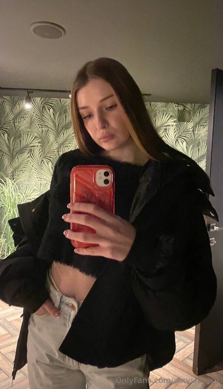 Dixyshmixy onlyfans star