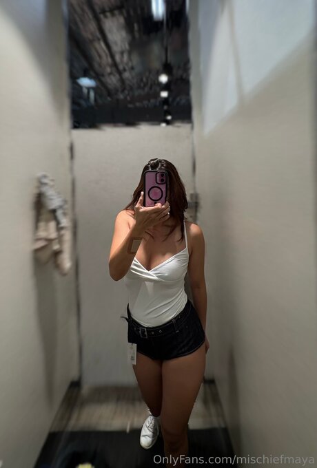 Mischiefmaya onlyfans topless
