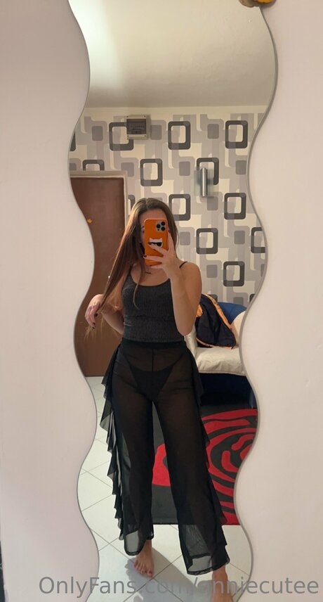 Anniecutee onlyfans free