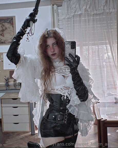 Alittlebread onlyfans picture