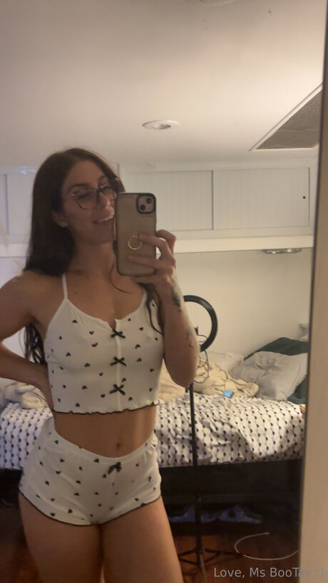 Msbootay Profile pic