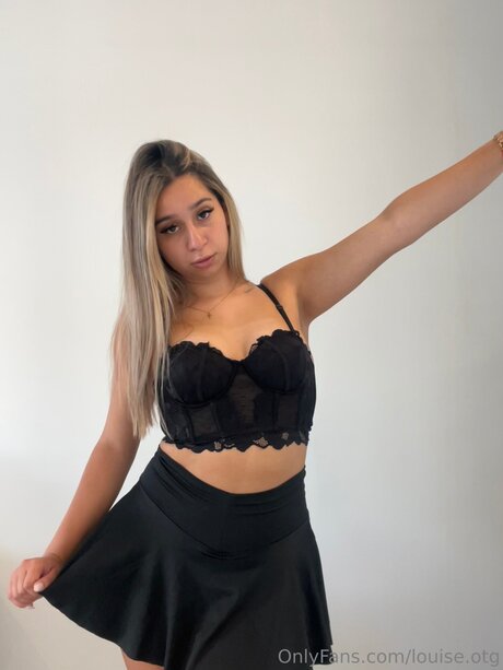 Louise Otg onlyfans porn nude