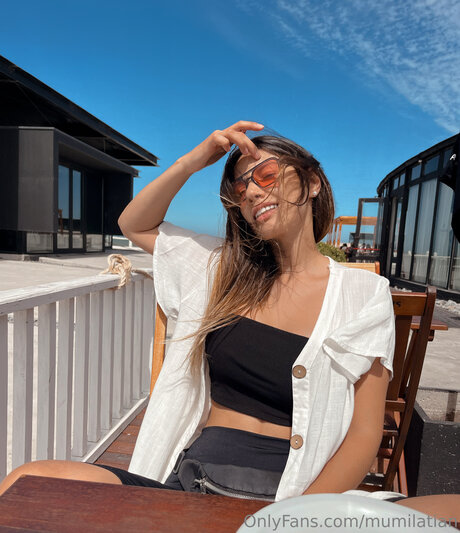 Mumilatian nude porn onlyfans