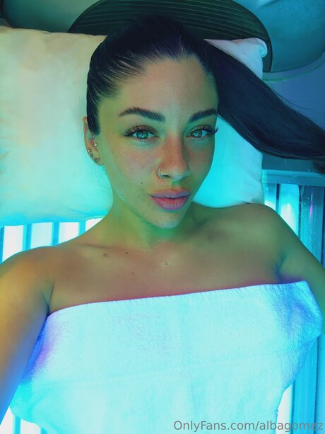 Albagomez onlyfans nide